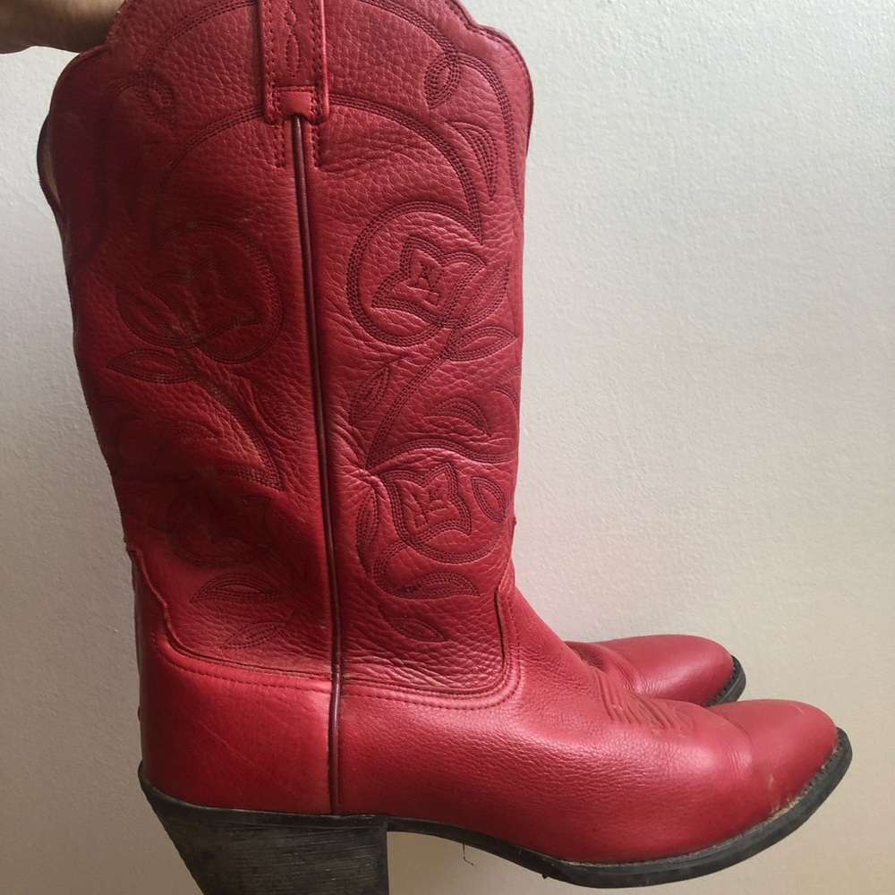 Ariat red cowgirl boots